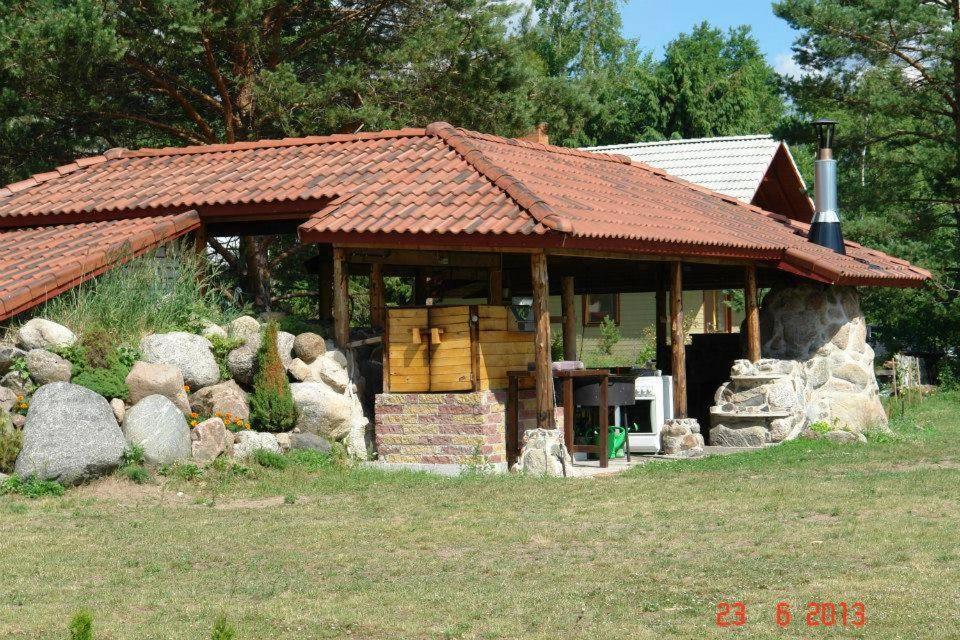 Paeevatalu Camping Hotell Vilusi Exteriör bild