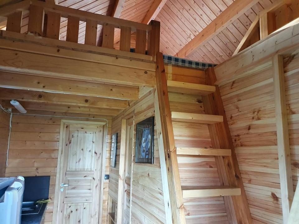 Paeevatalu Camping Hotell Vilusi Exteriör bild
