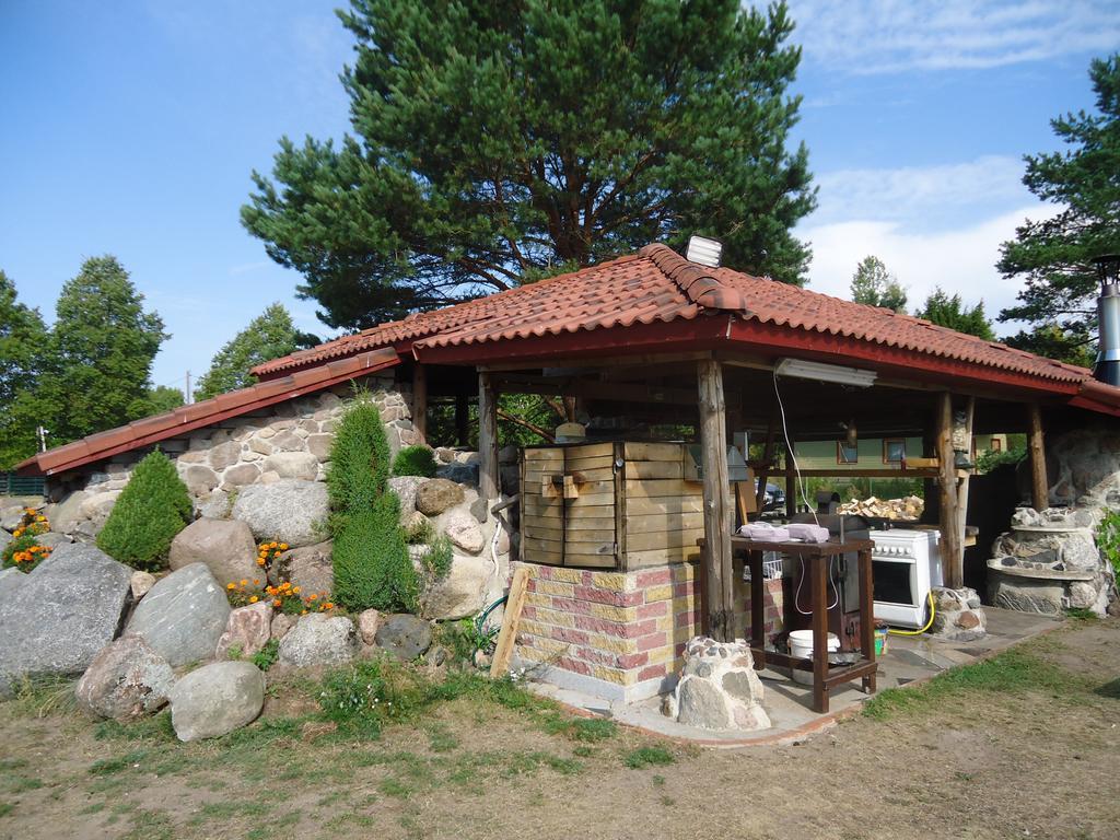 Paeevatalu Camping Hotell Vilusi Exteriör bild