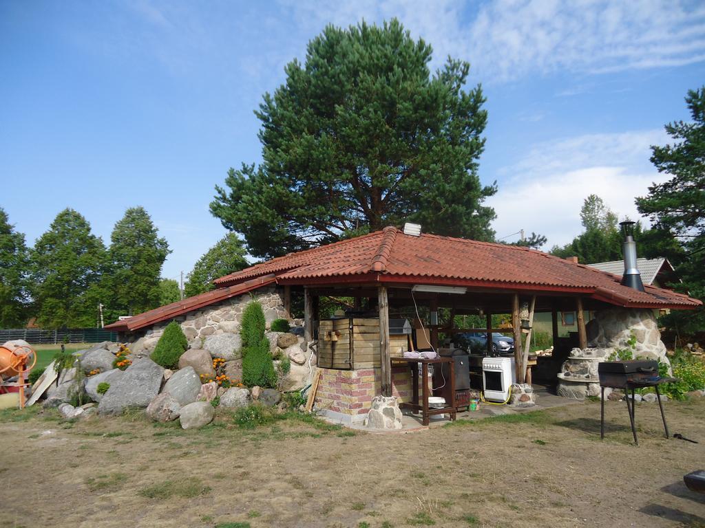 Paeevatalu Camping Hotell Vilusi Exteriör bild