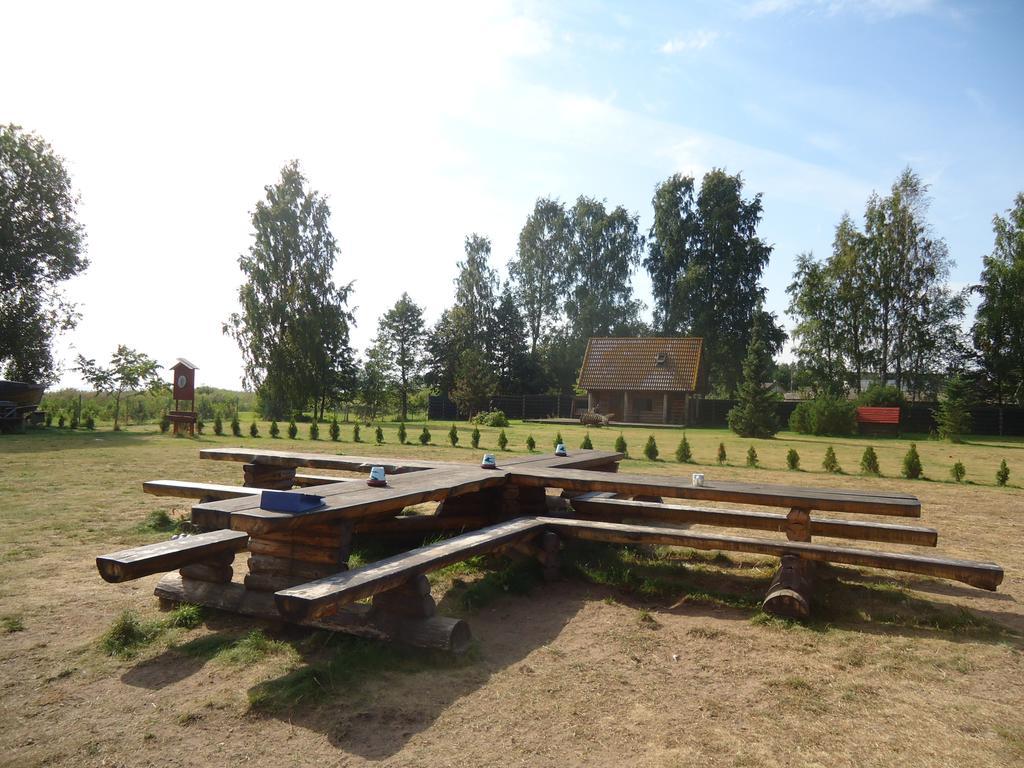 Paeevatalu Camping Hotell Vilusi Exteriör bild